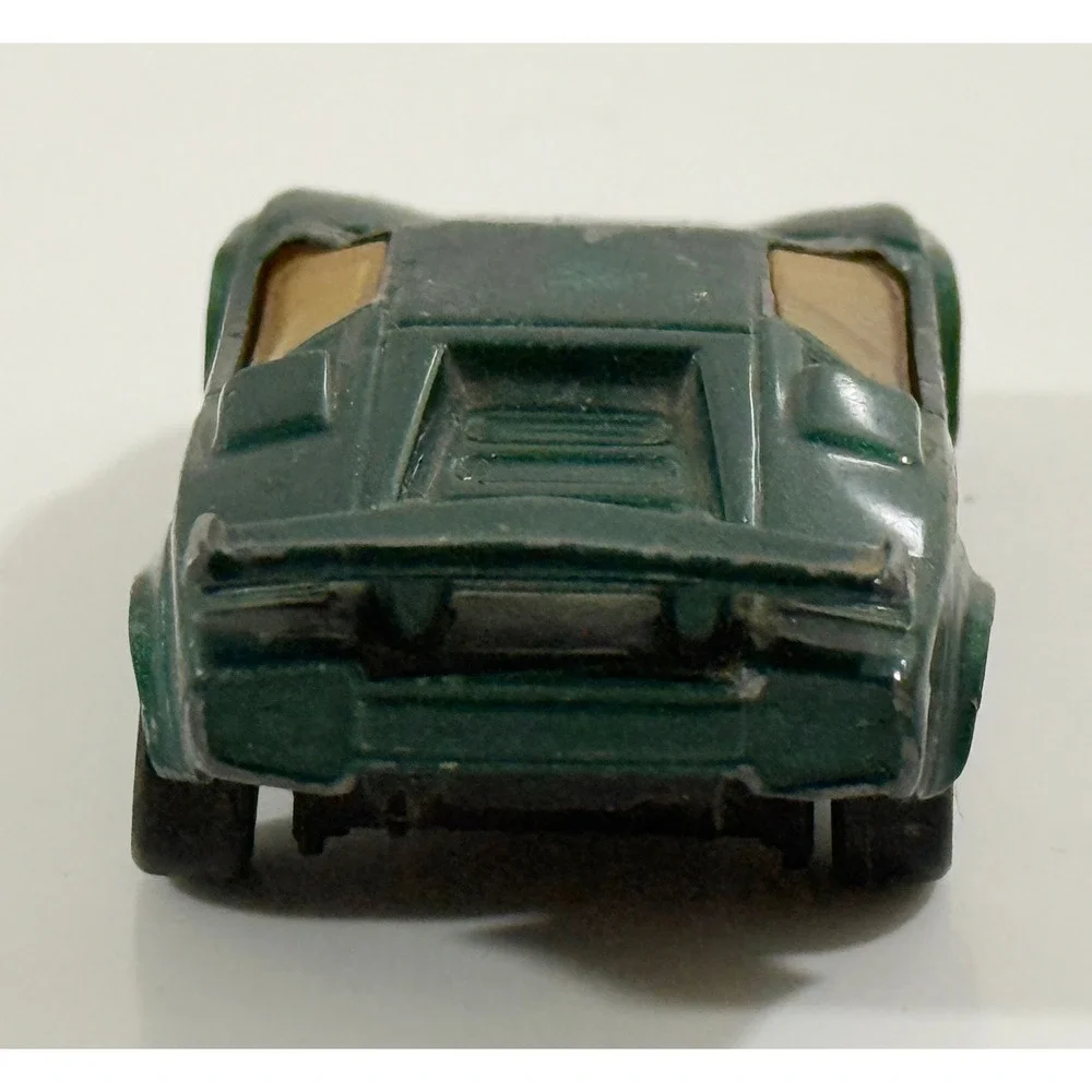 Matchbox Lamborghini Countach LP500S Kids 1:64 Green Vintage 1985 Diecast Car
